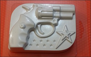 Револьвер пластиковая форма для мыла